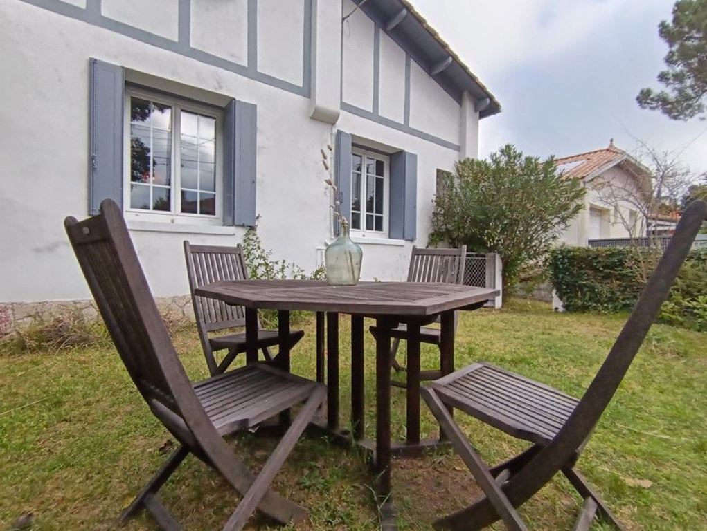 Maison indépendante ST GEORGES DE DIDONNE 395000€ Agence de L'Estuaire