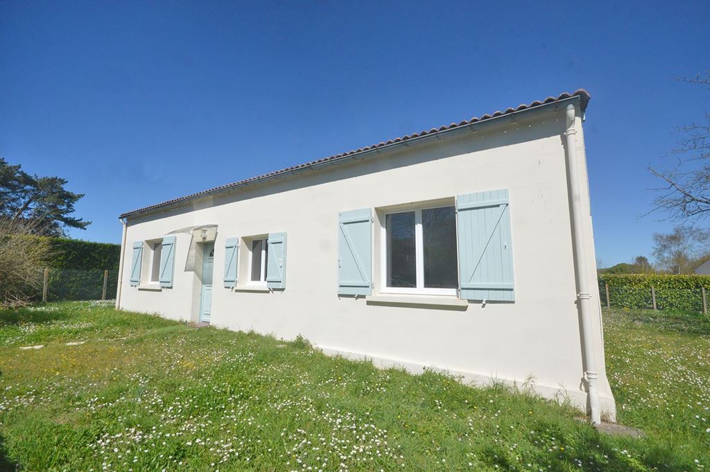 Maison MEDIS 230000€ Agence de L'Estuaire Maison MEDIS 230000€ Agence de L'Estuaire