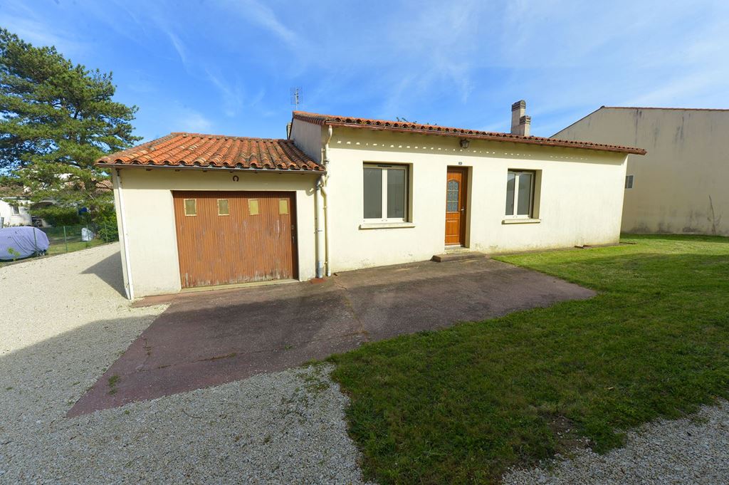 Maison MESCHERS SUR GIRONDE 240000€ Agence de L'Estuaire Maison MESCHERS SUR GIRONDE 240000€ Agence de L'Estuaire