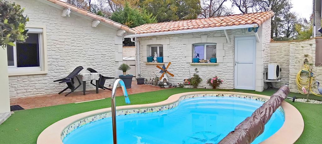 Maison ST SULPICE DE ROYAN 285000€ Agence de L'Estuaire Maison ST SULPICE DE ROYAN 285000€ Agence de L'Estuaire