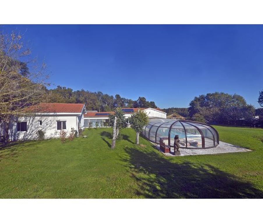 Maison GREZAC 792000€ Agence de L'Estuaire Maison GREZAC 792000€ Agence de L'Estuaire